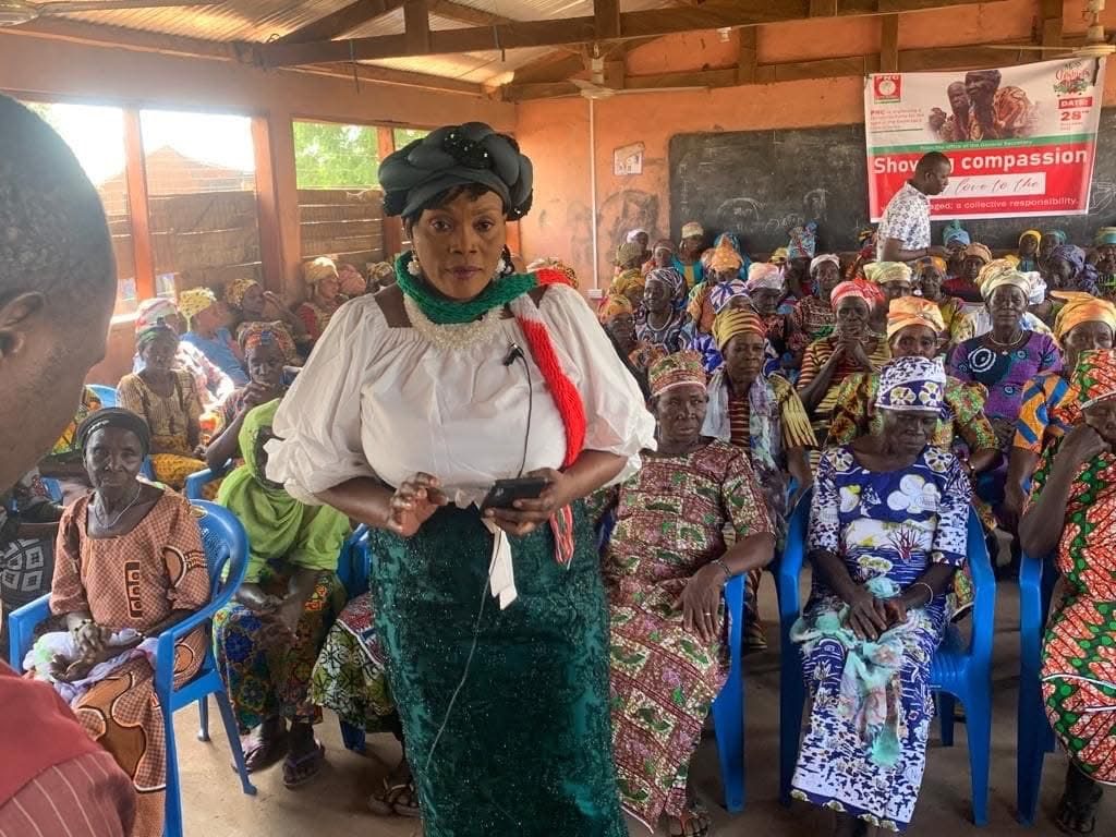Jana Foundation addressing a gathering of older women